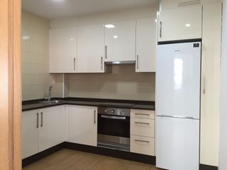 Location Appartement à Esteiro. Precioso piso rehabilitado por completo, zona esteiro