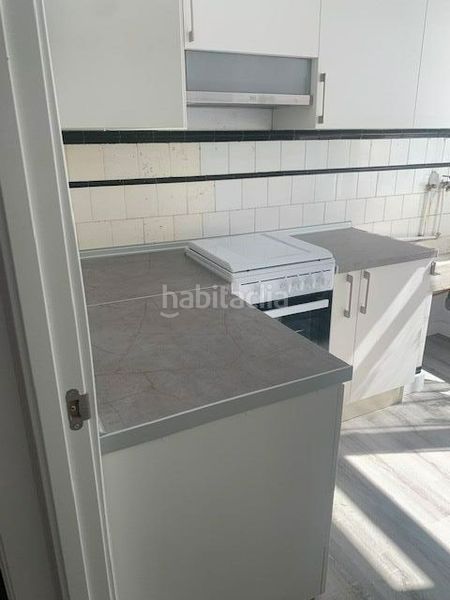 Foto 969d0692-d099-4185-bdb2-437c2bb68d32. Lloguer pis amb calefacció a Centro Ferrol
