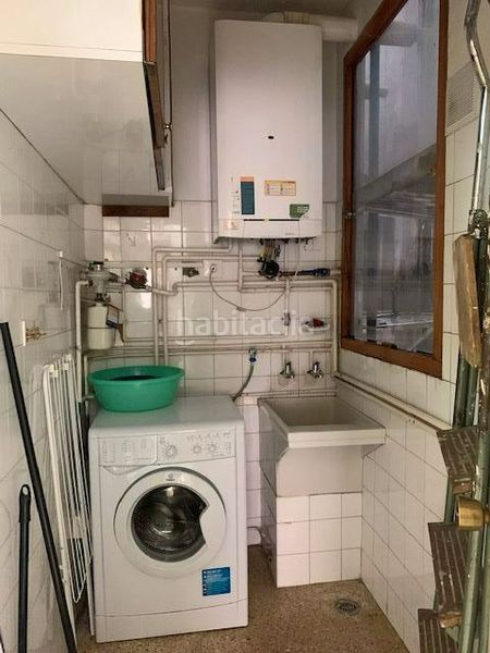 Foto 2734fbea-60a6-4c83-b4f3-b13cbc9dbfbd. Rent flat with heating in Centro Ferrol