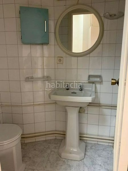 Foto eb20a7b8-5dd9-42c4-a0c8-b4c675467c53. Rent flat with heating in Centro Ferrol