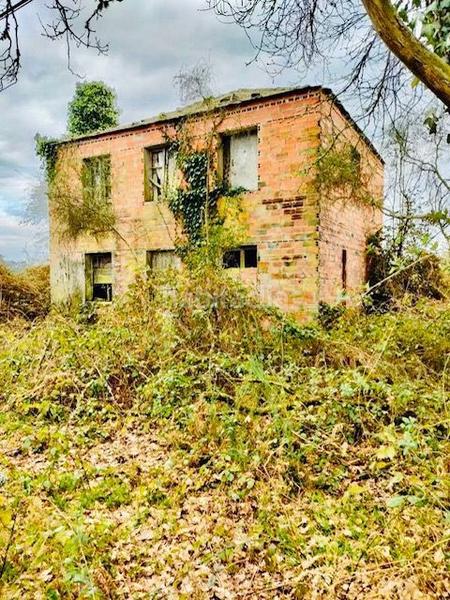 Foto 44d9f9b9-12d9-453b-97b5-e6f7cd5fb9ee. Casa in Corgo (O)