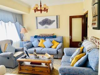 Appartement  Estrada castelao. ¡oportunidad única! piso exterior de 90m² + enorme patio privado