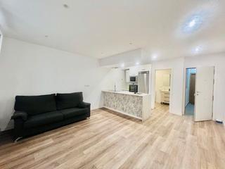 Appartement  Avenida finisterre. Se vende apartamento de dos habitaciones con ascensor!!!!