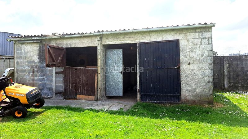 Foto cb68c139-b805-4e55-b2fd-5439de64e65e. Casa amb xemeneia calefacció aparcament a Carral
