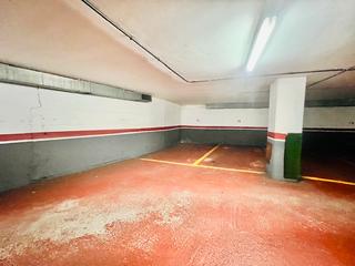 Lloguer Aparcament cotxe a Os Mallos. Se alquila plaza de garaje