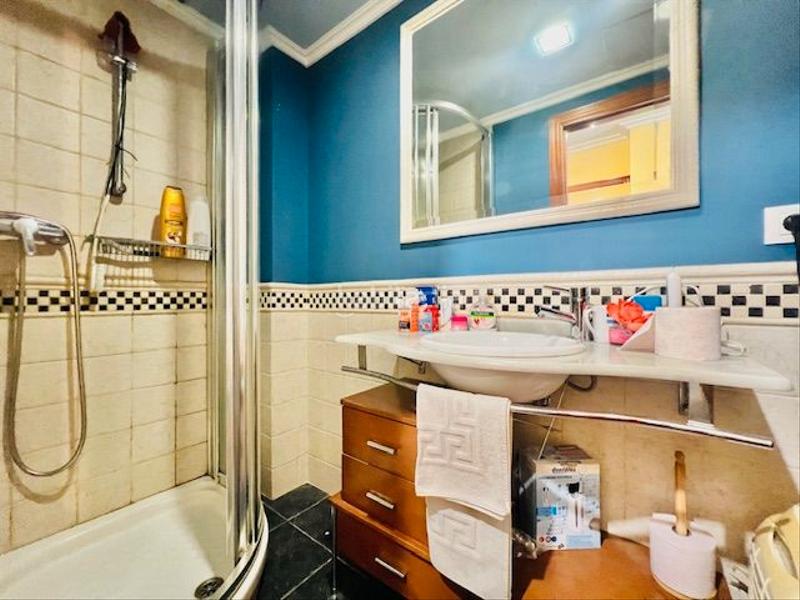 Foto 88f95e59-bca8-4cb6-baae-8164437ed72e. Piso oportunidad única: piso de 89 m² dos habitaciones y dos baños, con plaza de garaje y trastero en Culleredo