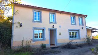Masia a Cambre. Encantadora casa rústica  de 160 metros sobre finca cerrada de 9