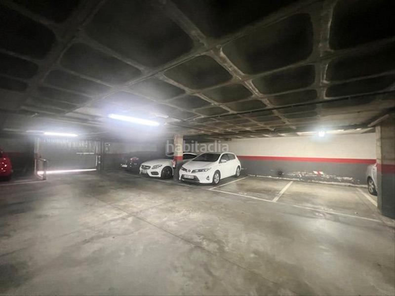 Foto cc44b9d7-87f0-42d1-9356-c3a92617b33b. Appartamento con riscaldamento parcheggio in Elviña - A Zapateira Coruña (A)