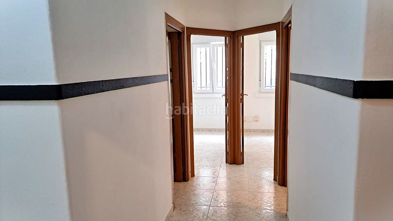 Foto 4a8eea99-89e8-424f-a1ea-48832aef0625. Lloguer pis amb calefacció a Eirís Coruña (A)