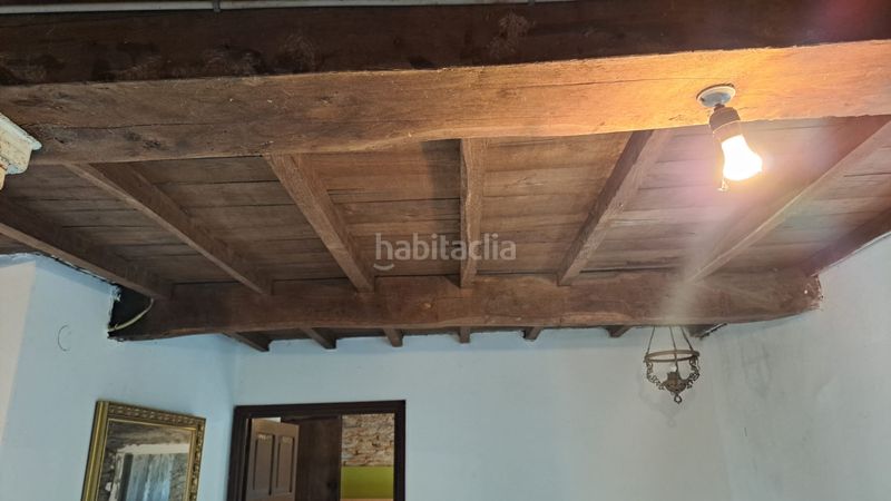 Foto 56cb47ab-a9a4-44f5-8ff5-c7b398135144. Masia amb aparcament a Frades