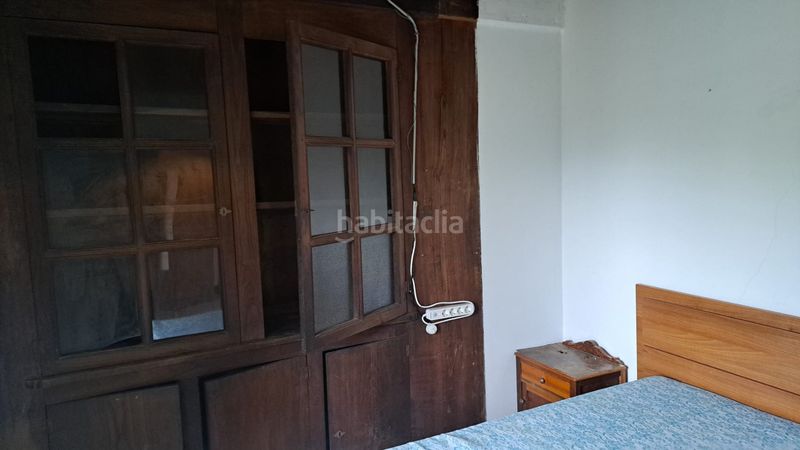 Foto b21264d7-0edd-45f6-bd74-a9dd6491a333. Masia amb aparcament a Frades