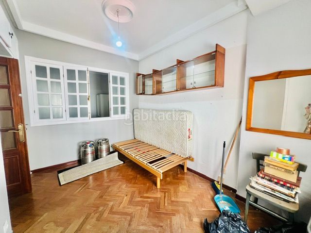 Foto 62185860-452d-4fff-a1d2-3f36343094fc. Rent flat in Os Mallos Coruña (A)