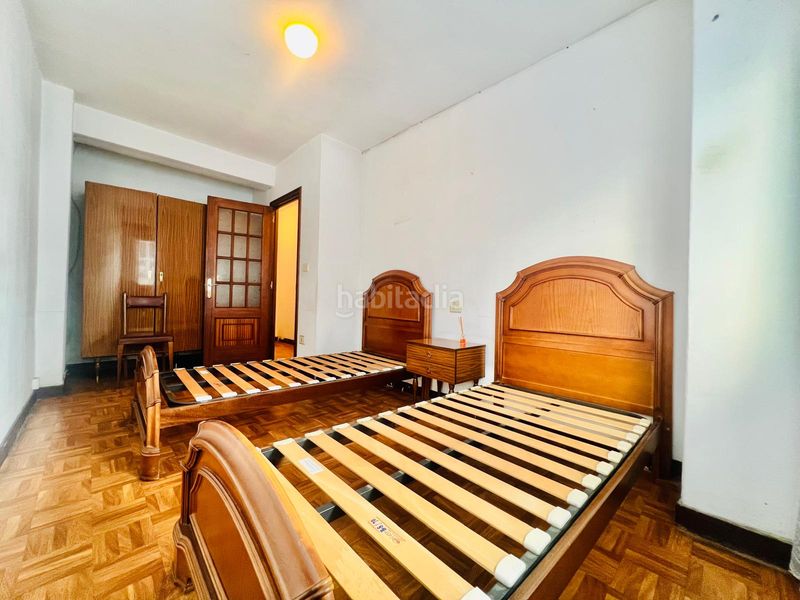 Foto dd764980-deba-48b1-834c-c0732472c993. Flat in Os Mallos Coruña (A)