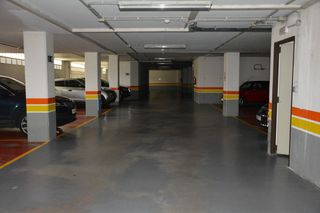 Rent Car parking  Vilaboa 166. Se alquila plaza de garaje