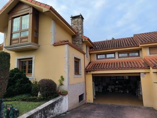 Casa a Cambre. Chalet en urb eiras de arriba, cambre