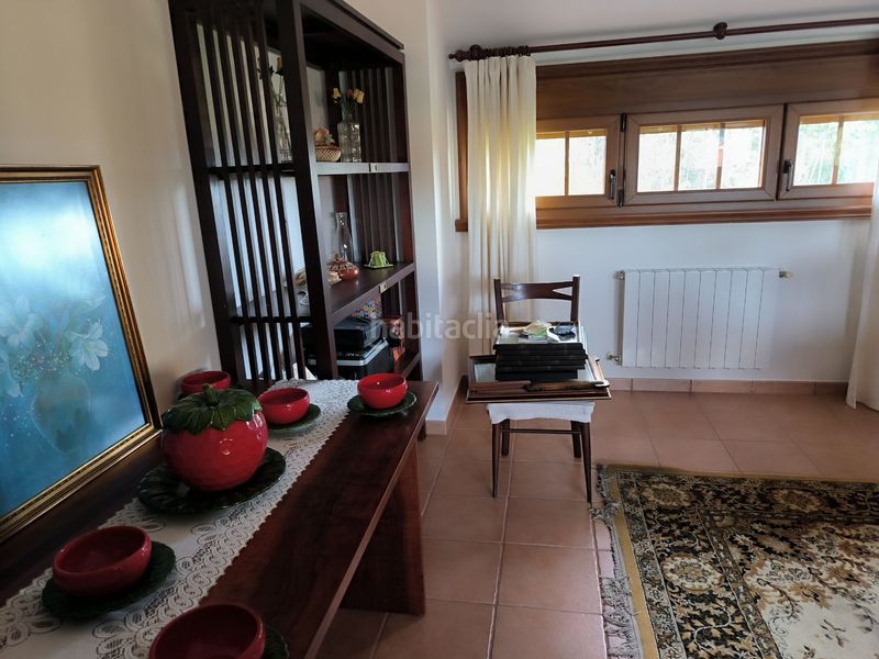 Foto 31791d19-7ca2-4aed-a2d0-9eceb7406bbd. Casa amb calefacció a Cambre