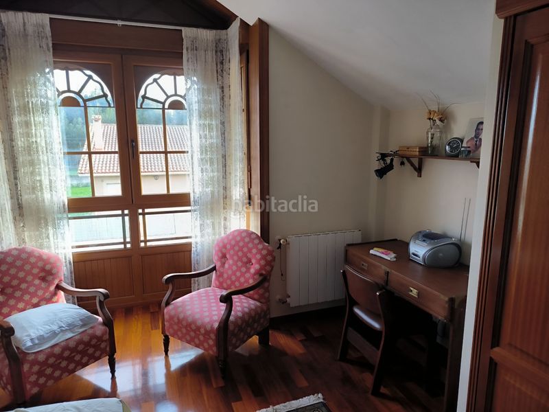 Foto a3311ae3-5bee-4a55-b2d3-9435e7135cff. Casa amb calefacció a Cambre