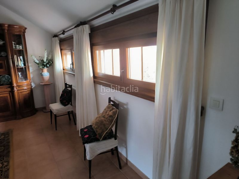 Foto d2aa608b-e73c-4443-8576-44277ba6a590. Casa amb calefacció a Cambre