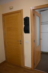 Rent Flat  Av vilaboa. Se alquila piso dos dormitorios, plaza de garaje y ascensor.