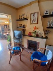 Rent Flat  Carrer de praga. Piso para entrar a vivir!!