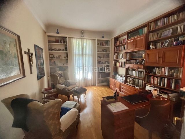 Foto ed0b3de5-5368-4180-8ee6-c77df46e9bc3. Pis amb calefacció a La Nova Esquerra de l´Eixample Barcelona