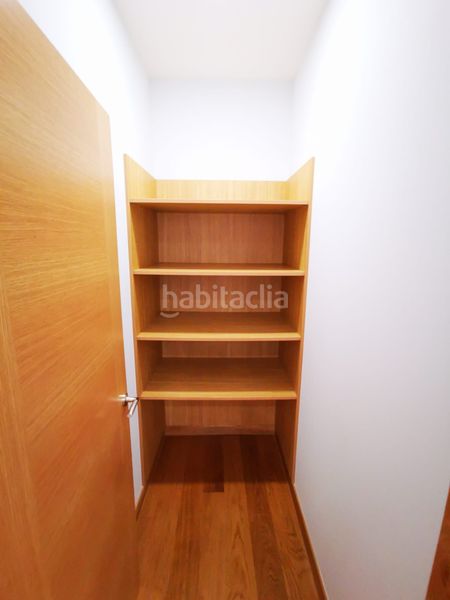 Foto 3ec4ee55-7a74-4f71-87da-0b2c9ff0029f. Rent flat with heating in Centro Ferrol