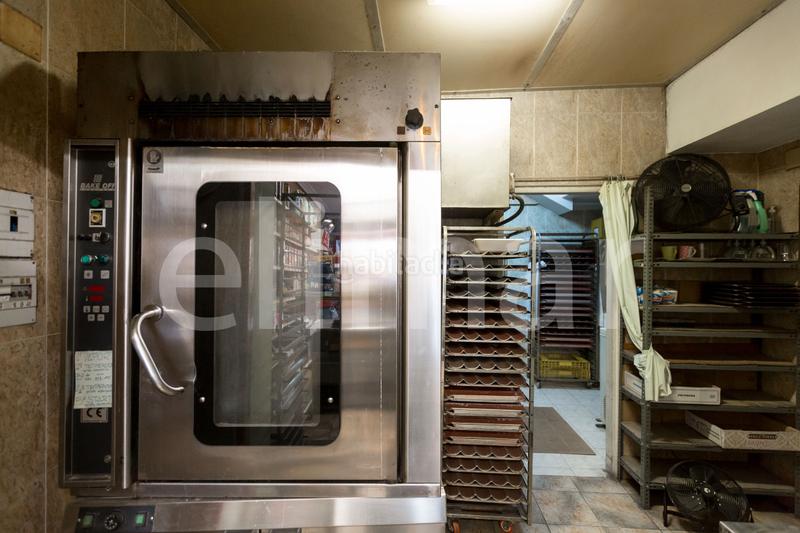 Foto 4a738229-9552-4cb4-bd03-e9d0c5cb0516. Local comercial en Txurdinaga Bilbao