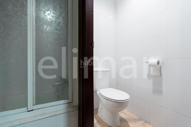 Foto 64a6349c-9e56-41bb-9e06-e2c38da804ef. Local comercial en Txurdinaga Bilbao