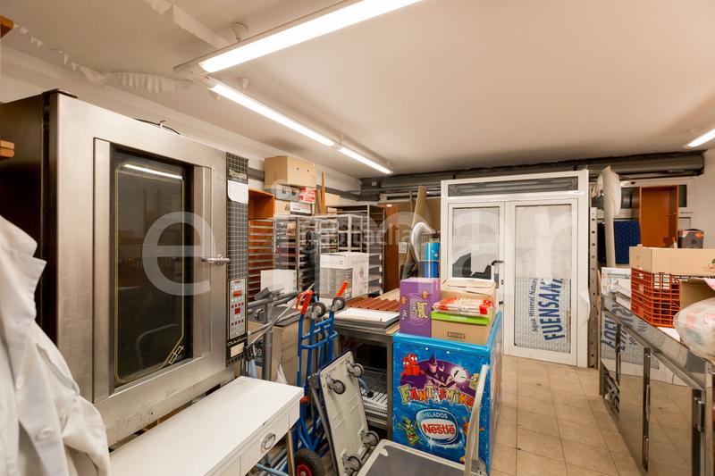 Foto 8a9d6111-9e5e-4efd-ad3c-3af71c666a44. Local comercial en Txurdinaga Bilbao