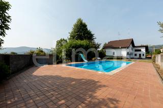 Chalet  Asua-erletxeta errepidea