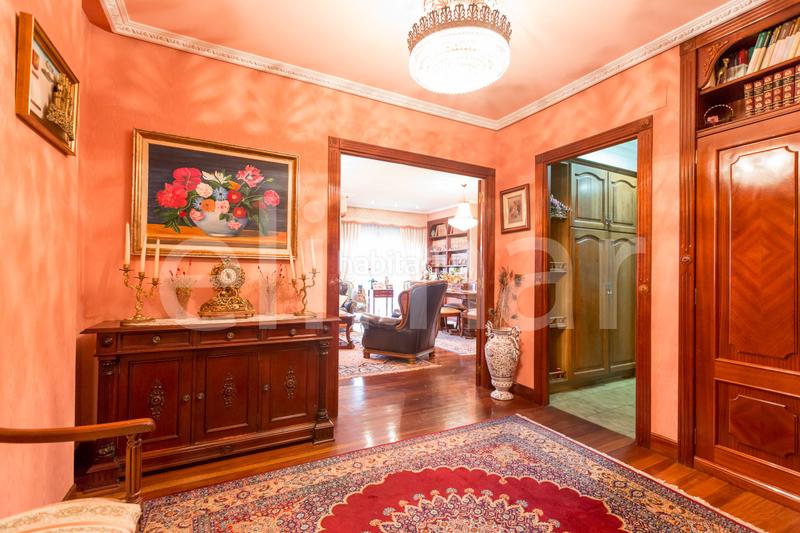 Foto 22a181ac-9bd3-4386-aba8-9929dbfe2a09. Appartamento con riscaldamento parcheggio in Ensanche - Moyua - Diputación Bilbao