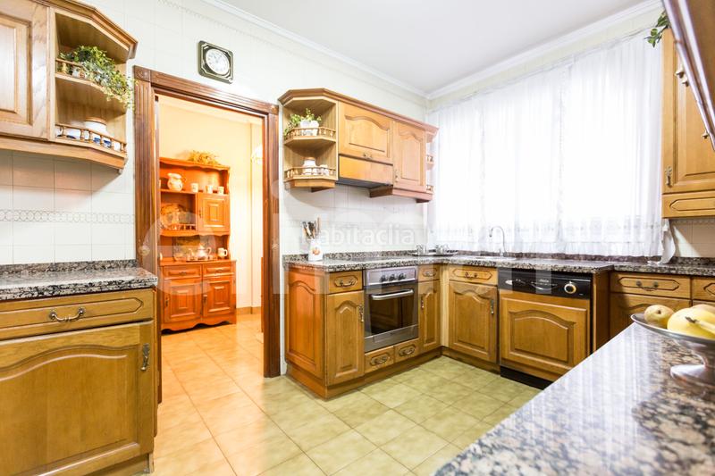 Foto 6d4b1d7b-125c-46fb-bf2b-c826314602b9. Appartement avec chauffage parking dans Ensanche - Moyua - Diputación Bilbao