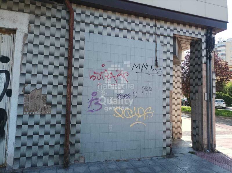 Foto 8bc762a1-9060-4493-8093-ae108c2cb875. Local comercial a Plantío - Alcampo Burgos