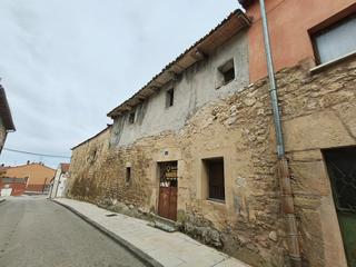 Maison jumelée à Alfoz de Quintanadueñas. Quintanadueñas