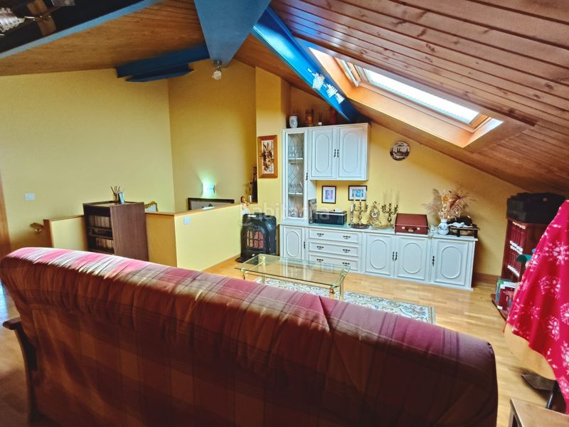 Foto 062dbd44-db1e-4628-af81-cf6399a2ba90. Casa aparellada amb calefacció aparcament a Cogollos