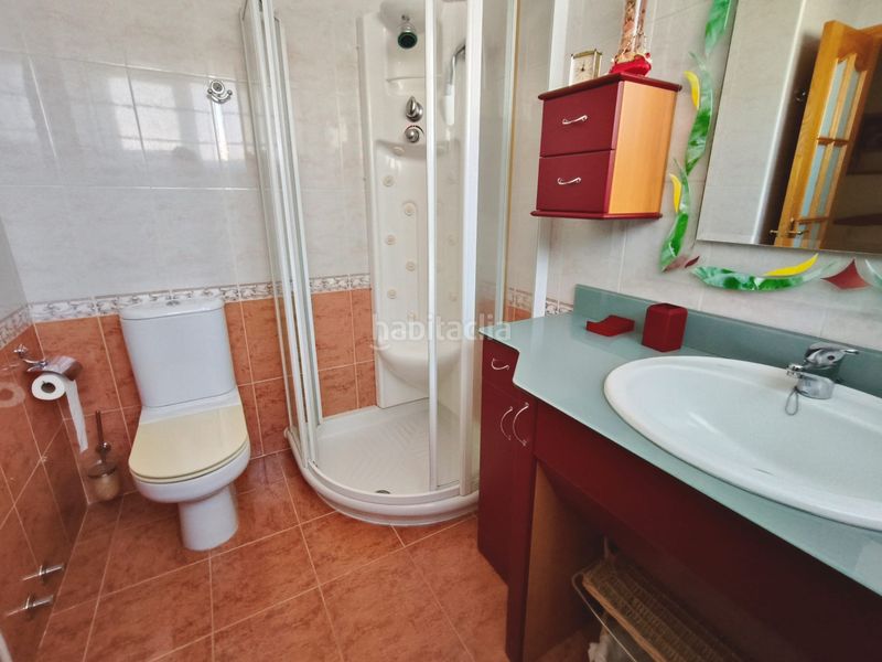 Foto 4f460f08-9914-46a1-ab1c-84315976e068. Casa aparellada amb calefacció aparcament a Cogollos