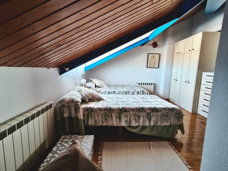 Foto 67a92d39-d97e-4502-9e75-54add698673f. Casa aparellada amb calefacció aparcament a Cogollos