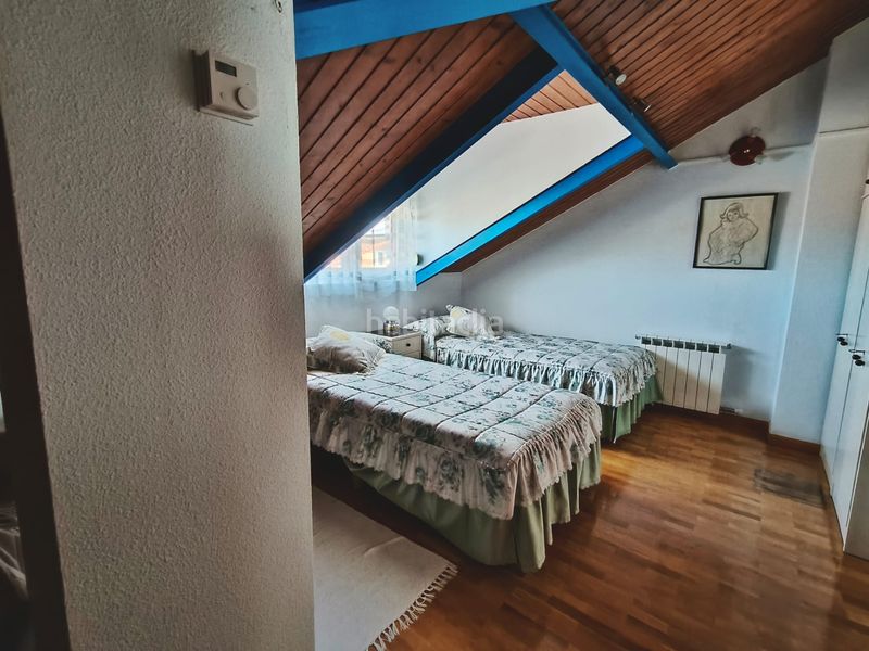 Foto 7f64c40a-373d-45b2-8500-db216b8e02f9. Casa aparellada amb calefacció aparcament a Cogollos