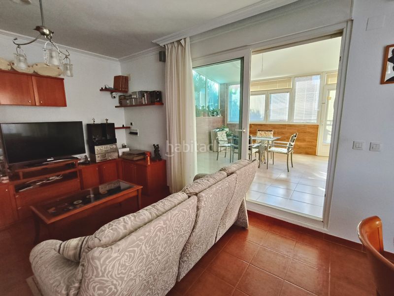 Foto a2f99057-53b7-46e6-8f35-97a6a48588fb. Casa aparellada amb calefacció aparcament a Cogollos