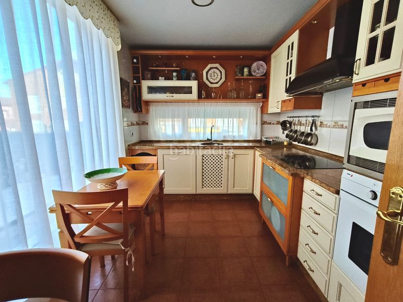 Foto dff6ff13-98cb-4efd-88ef-cb9d4bc9b961. Casa aparellada amb calefacció aparcament a Cogollos