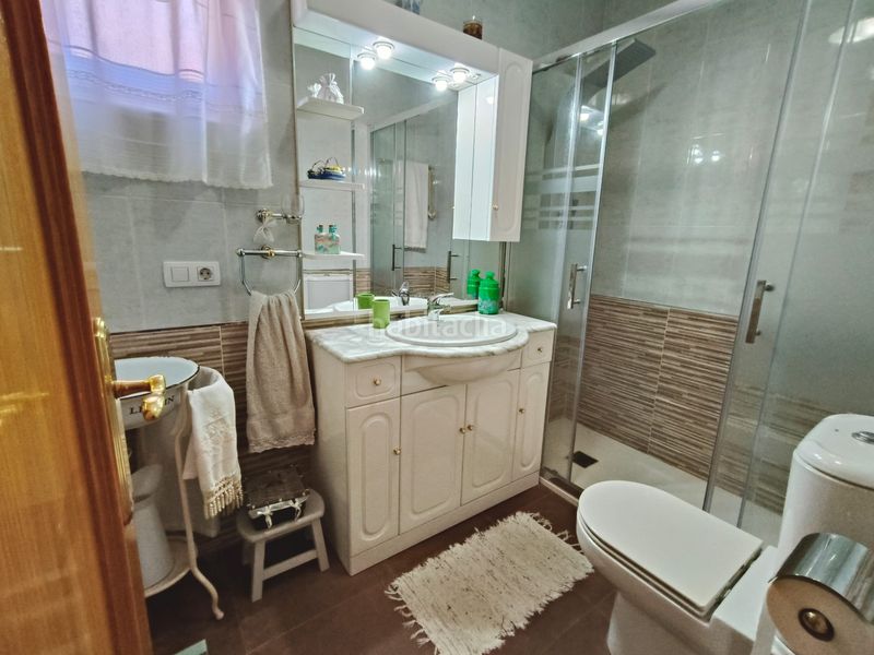 Foto f492e707-17a0-40b3-9d8c-8a49983219c6. Casa aparellada amb calefacció aparcament a Cogollos