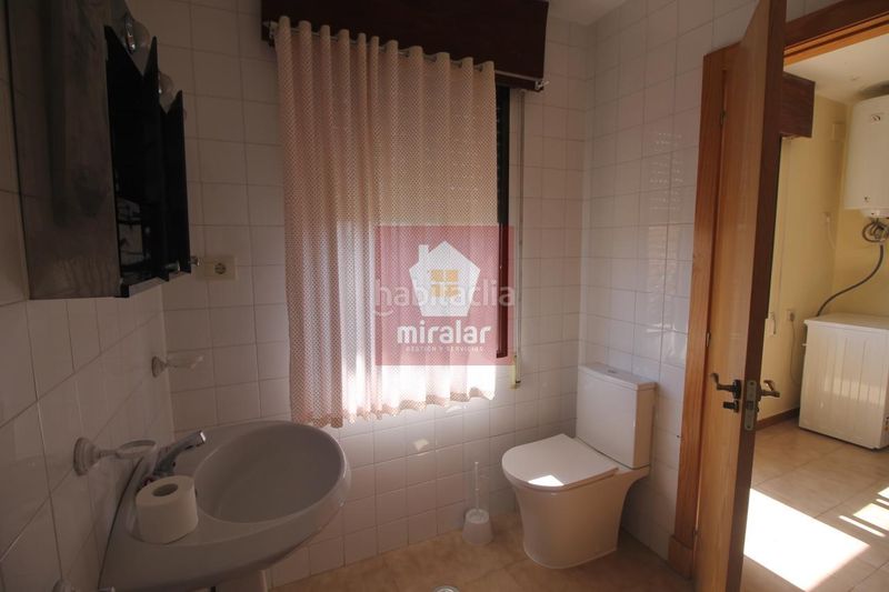 Foto 76f190a8-a6f1-44a0-8d11-76f8bb69a8a4. Location maison avec parking dans Neves (As)