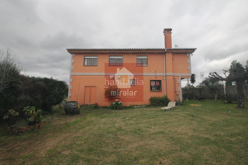 Foto dbadad35-72b6-4cfb-a744-2c2a632ece28. Chalet en Tui