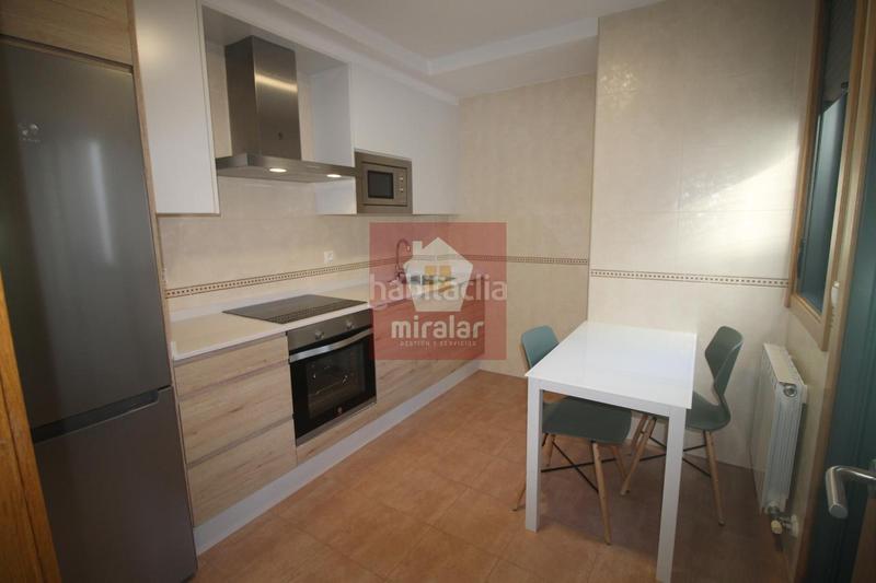 Foto 1e8d55a2-00b3-4cb0-a9a3-5dbb9026a4f1. Attique avec chauffage parking dans Salvaterra de Miño