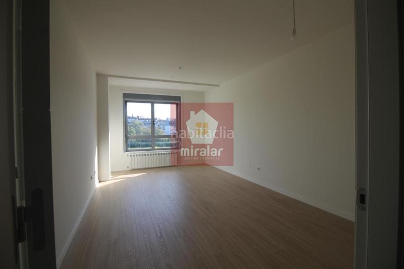 Foto df1d402f-5c01-4cd1-9f31-138bcb4d5b63. Piso en Salvaterra de Miño