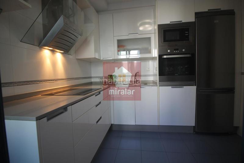 Foto 8c1d6d07-a68a-4153-ba3e-310be386a937. Penthouse with heating parking in Salvaterra de Miño