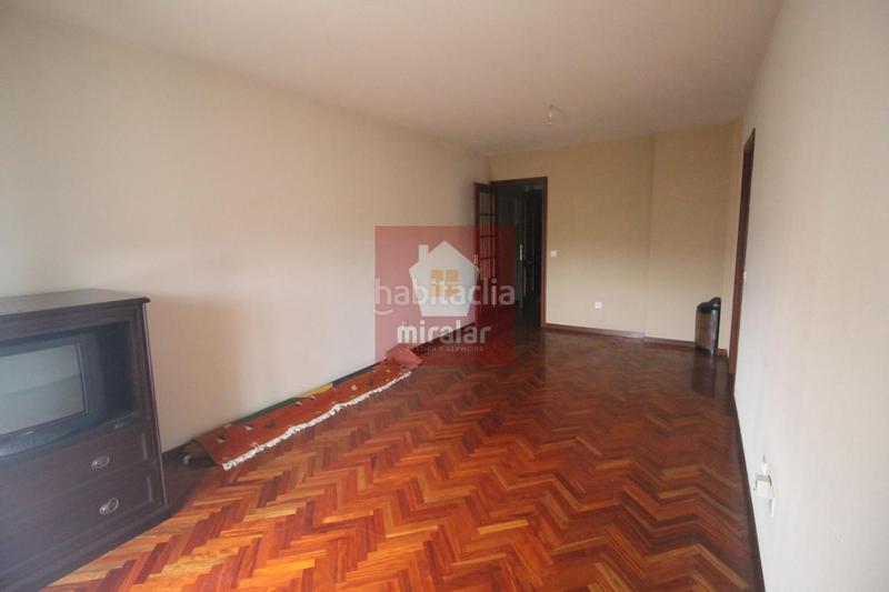 Foto 5a1b671a-b40f-47c0-bc8d-e51284755784. Apartament amb calefacció aparcament a Mondariz - Balneario