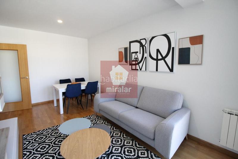 Foto 914103a8-6cc5-45c8-b058-f77bd072e823. Etagenwohnung mit heizung parking in Salvaterra de Miño