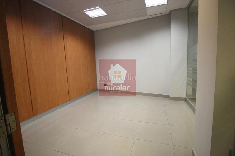 Foto 71f5dc00-4f96-4fff-895b-80dfaa9527e8. Local comercial a Salvaterra de Miño