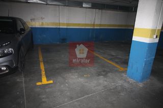 Miete Autoparkplatz in Salvaterra de Miño